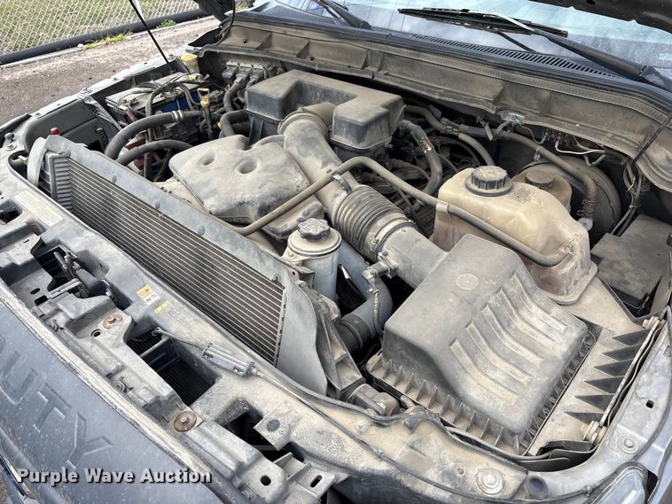 image for item EM6101 2013 Ford F250 Super Duty SuperCab pickup truck