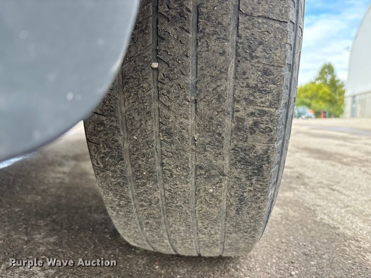 image for item EM6101 2013 Ford F250 Super Duty SuperCab pickup truck