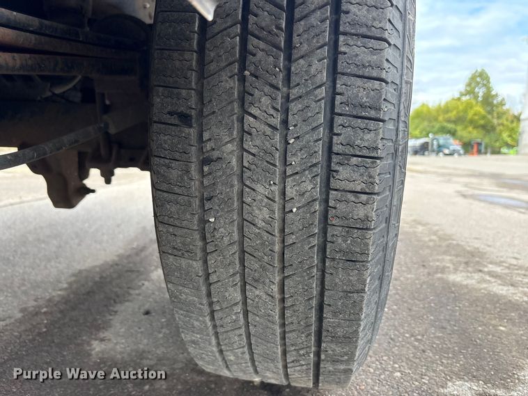 image for item EM6101 2013 Ford F250 Super Duty SuperCab pickup truck