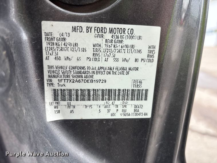 image for item EM6101 2013 Ford F250 Super Duty SuperCab pickup truck