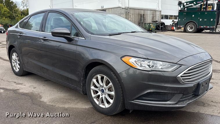 image for item EM6102 2017 Ford Fusion 