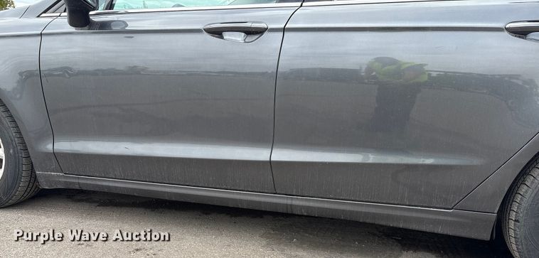 image for item EM6102 2017 Ford Fusion 