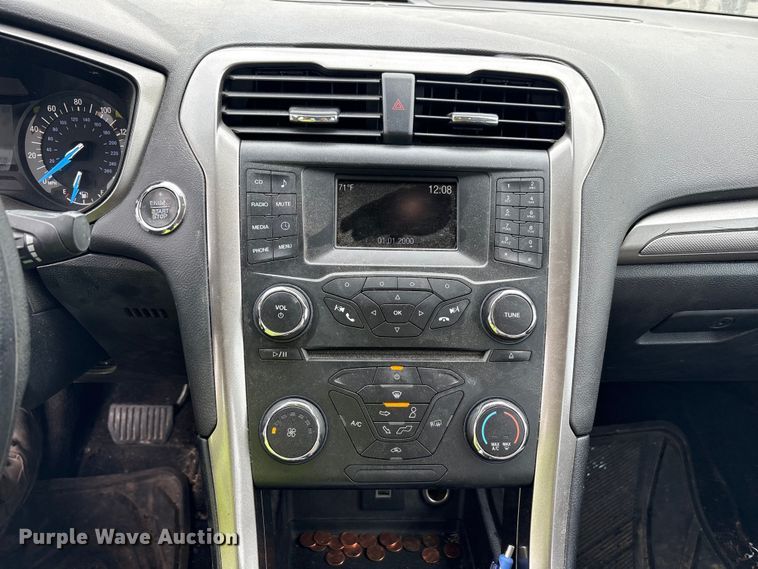 image for item EM6102 2017 Ford Fusion 