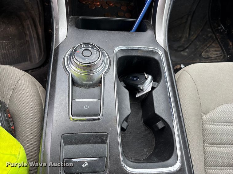 image for item EM6102 2017 Ford Fusion 