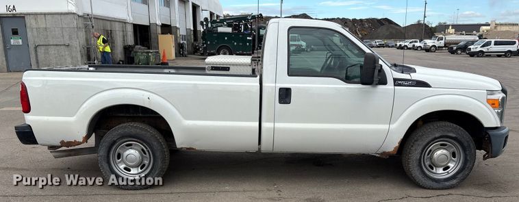 image for item EM6103 2015 Ford F250 Super Duty pickup truck