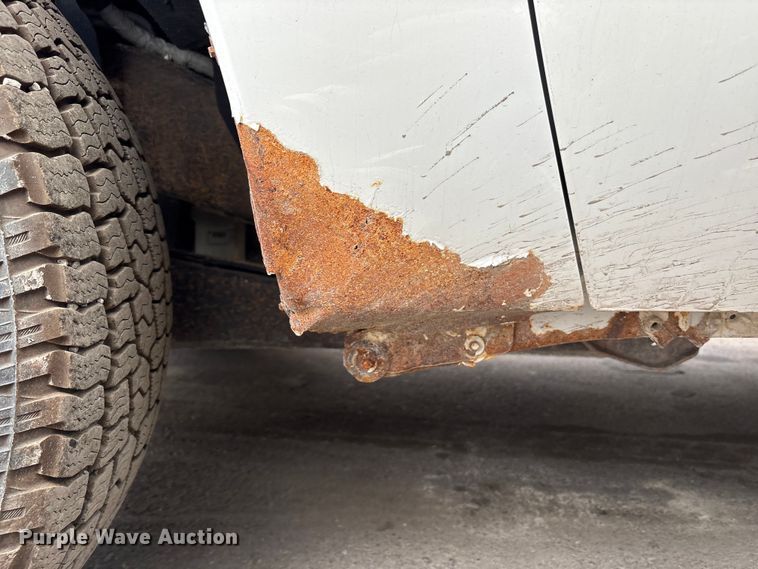 image for item EM6103 2015 Ford F250 Super Duty pickup truck