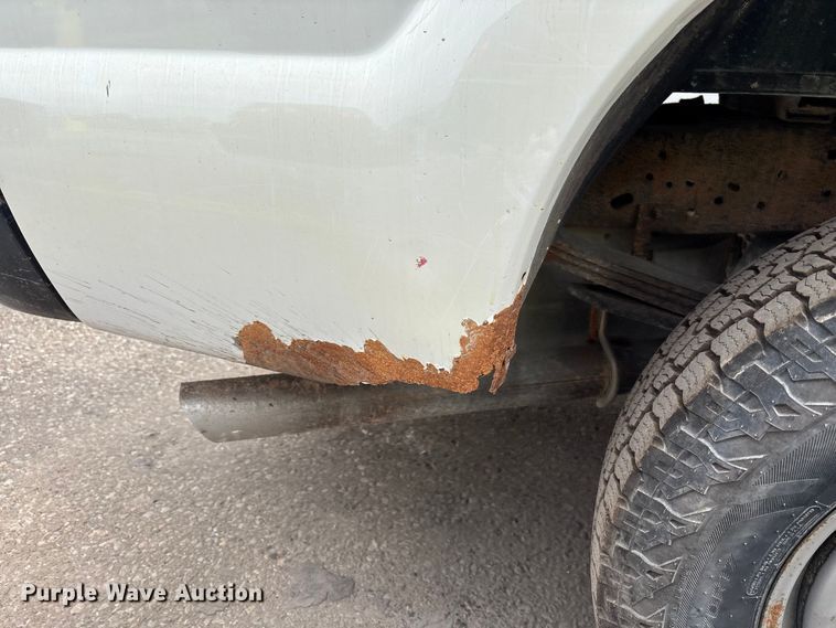 image for item EM6103 2015 Ford F250 Super Duty pickup truck