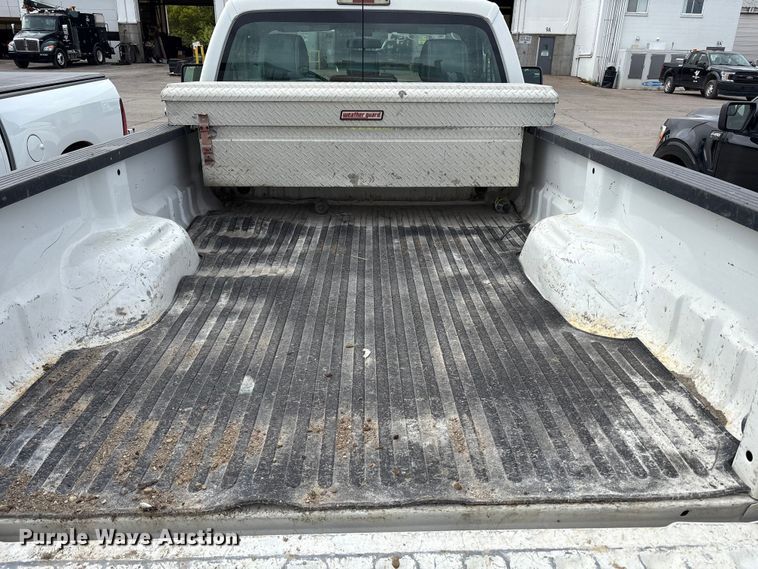 image for item EM6103 2015 Ford F250 Super Duty pickup truck