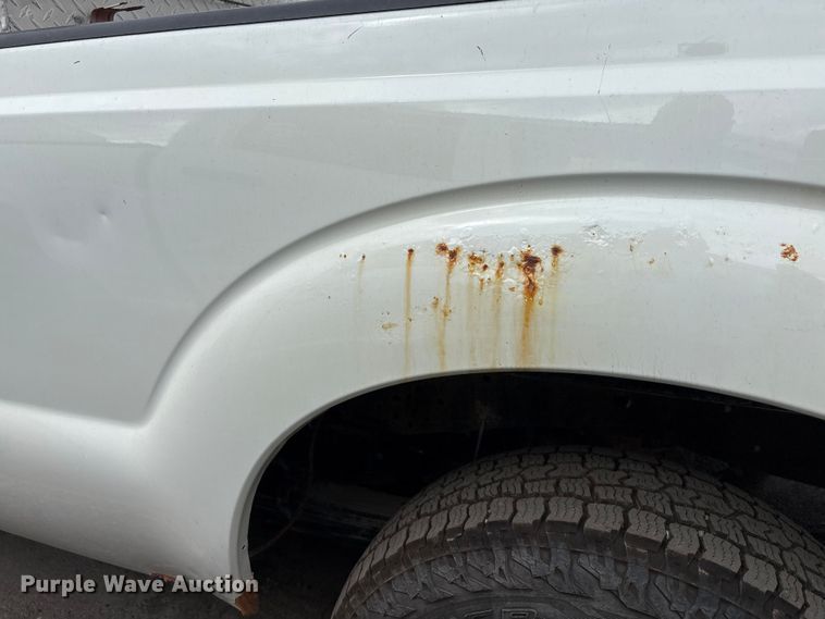 image for item EM6103 2015 Ford F250 Super Duty pickup truck