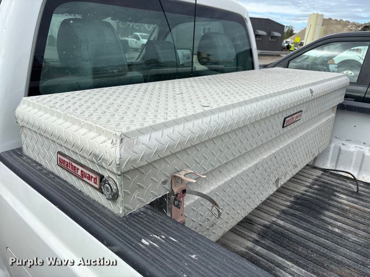 image for item EM6103 2015 Ford F250 Super Duty pickup truck
