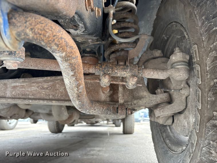 image for item EM6103 2015 Ford F250 Super Duty pickup truck