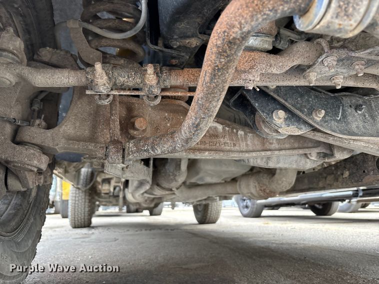 image for item EM6103 2015 Ford F250 Super Duty pickup truck