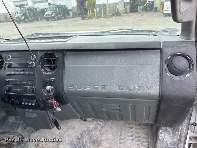 image for item EM6103 2015 Ford F250 Super Duty pickup truck