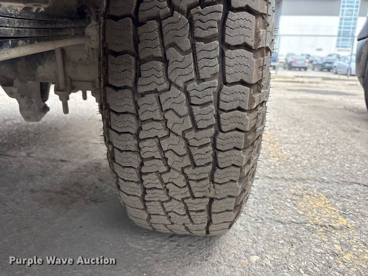 image for item EM6103 2015 Ford F250 Super Duty pickup truck