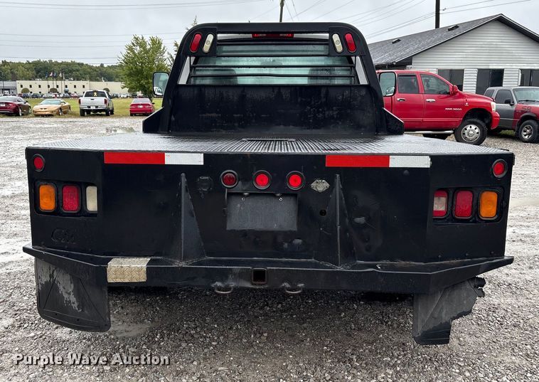 image for item EM6104 2006 Dodge Ram 3500 flatbed pickup truck