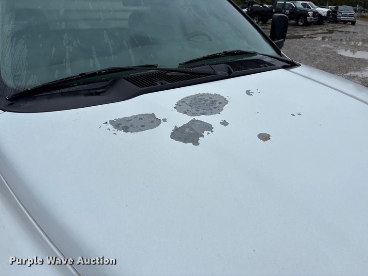 image for item EM6104 2006 Dodge Ram 3500 flatbed pickup truck