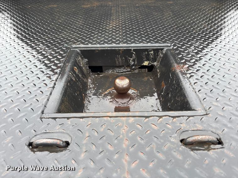 image for item EM6104 2006 Dodge Ram 3500 flatbed pickup truck