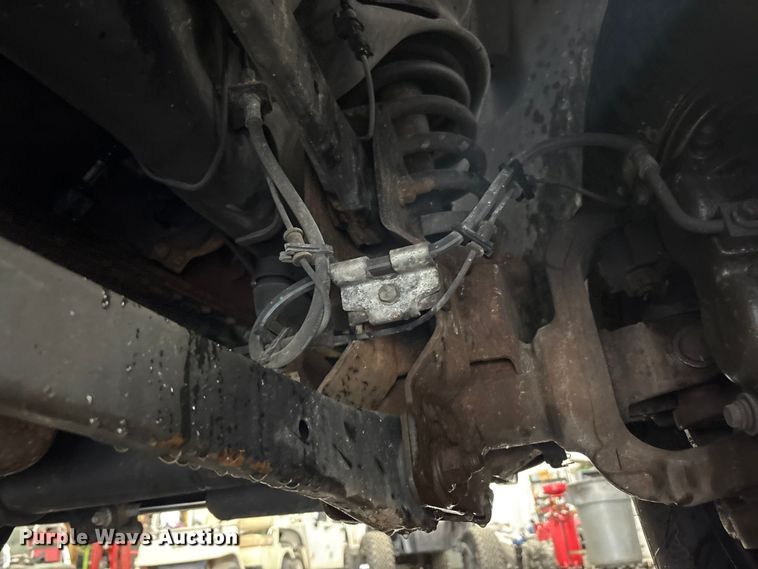 image for item EM6104 2006 Dodge Ram 3500 flatbed pickup truck