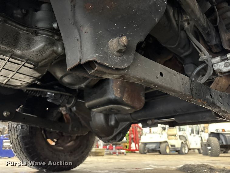 image for item EM6104 2006 Dodge Ram 3500 flatbed pickup truck