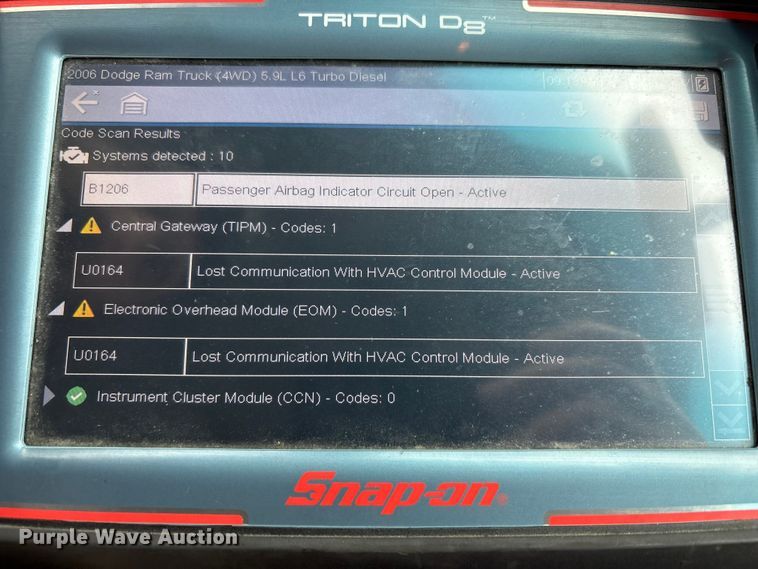 image for item EM6104 2006 Dodge Ram 3500 flatbed pickup truck