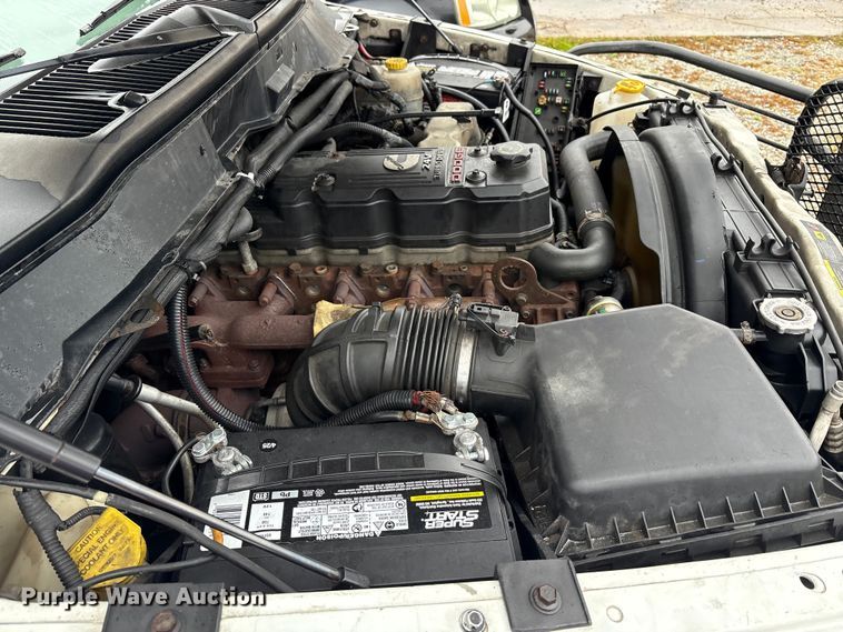 image for item EM6104 2006 Dodge Ram 3500 flatbed pickup truck