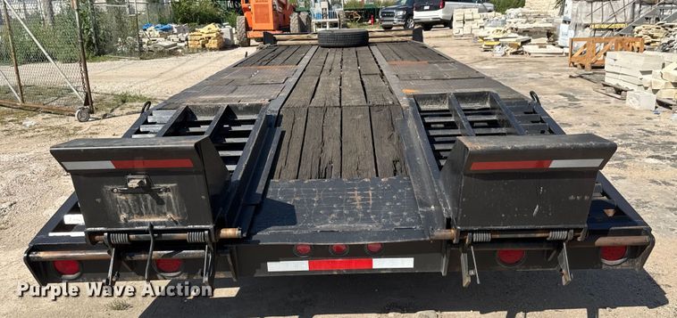 image for item EM8153 1994 Interstate  equipment trailer