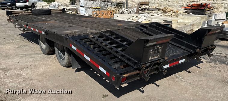 image for item EM8153 1994 Interstate  equipment trailer