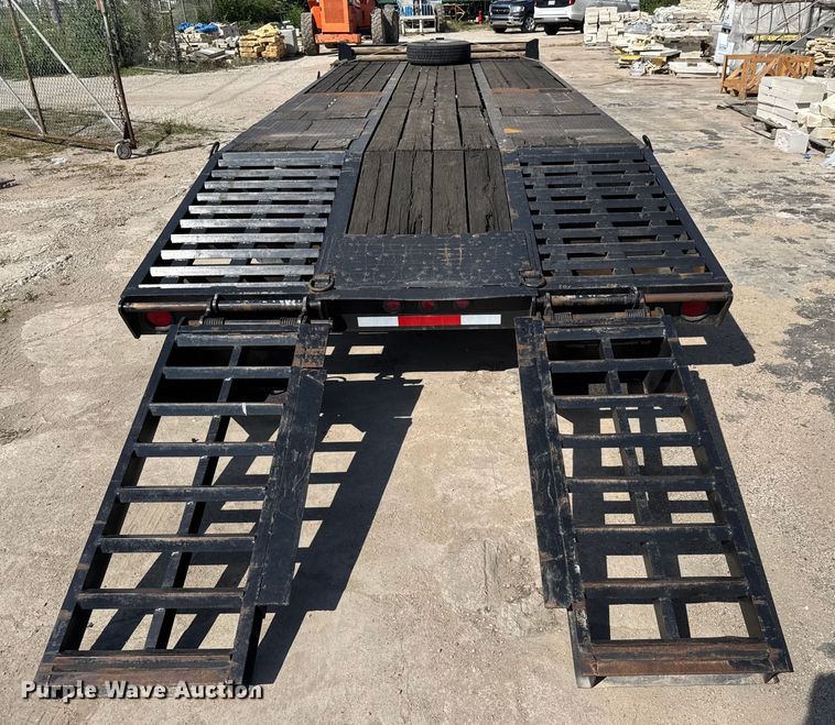 image for item EM8153 1994 Interstate  equipment trailer