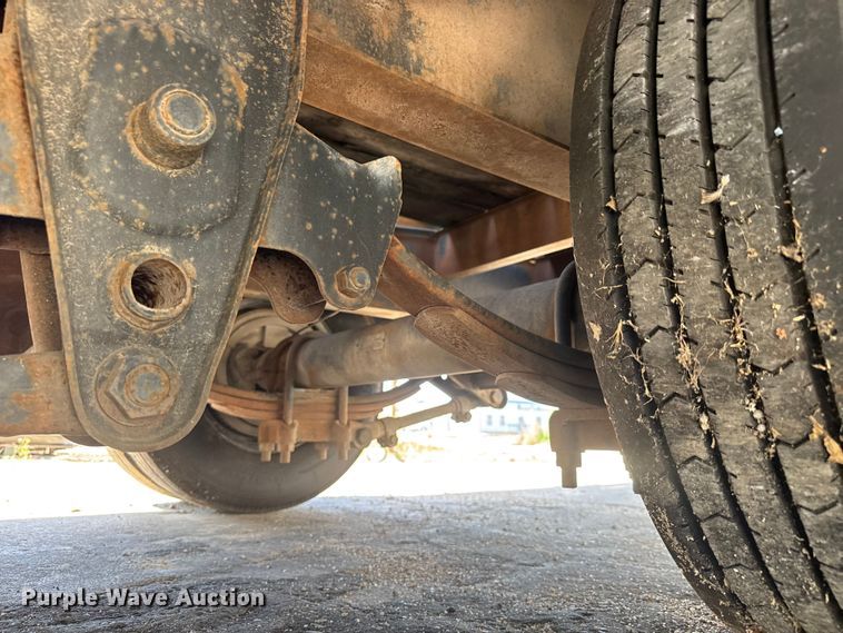 image for item EM8153 1994 Interstate  equipment trailer