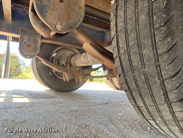 image for item EM8153 1994 Interstate  equipment trailer