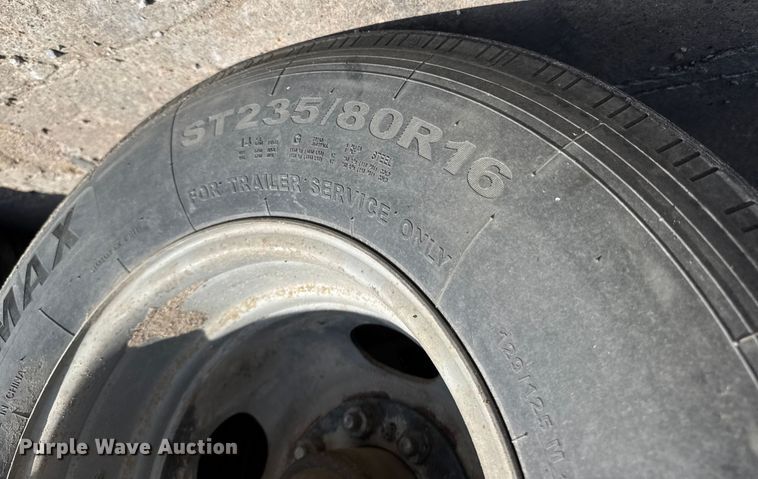 image for item EM8153 1994 Interstate  equipment trailer