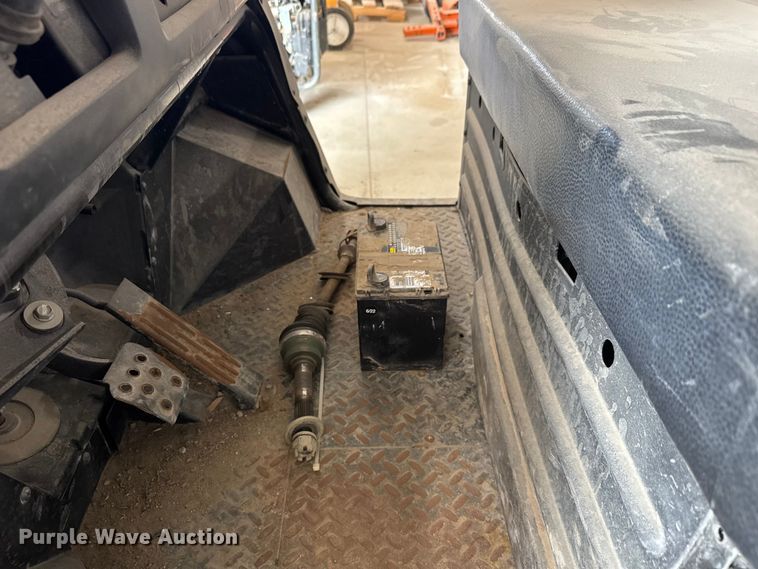 image for item EM8259 2022 Kawasaki Mule 4010 utility vehicle