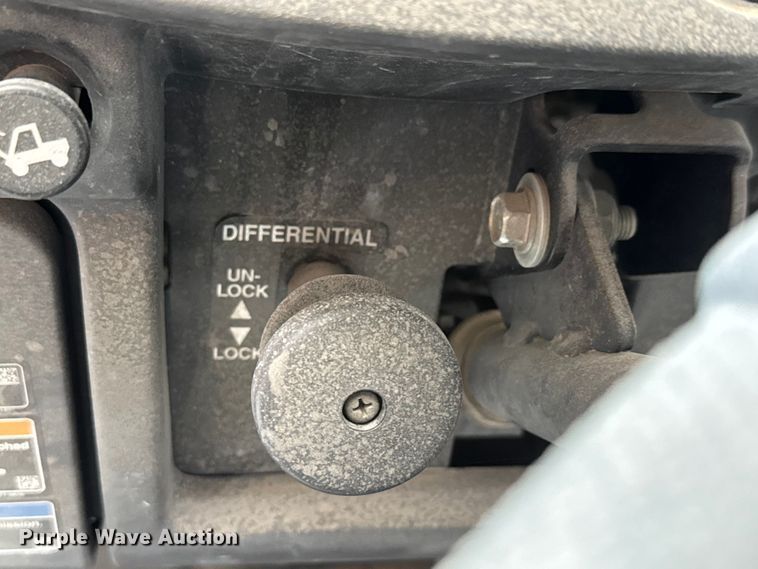 image for item EM8259 2022 Kawasaki Mule 4010 utility vehicle