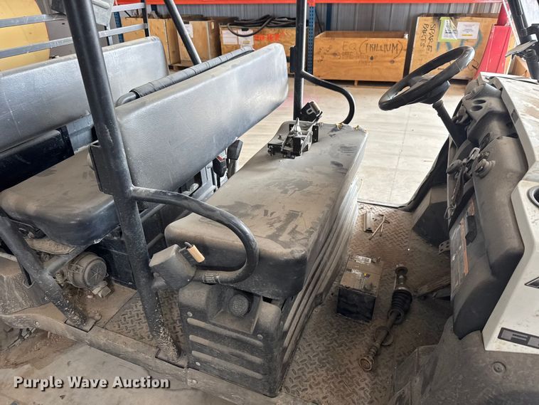 image for item EM8259 2022 Kawasaki Mule 4010 utility vehicle