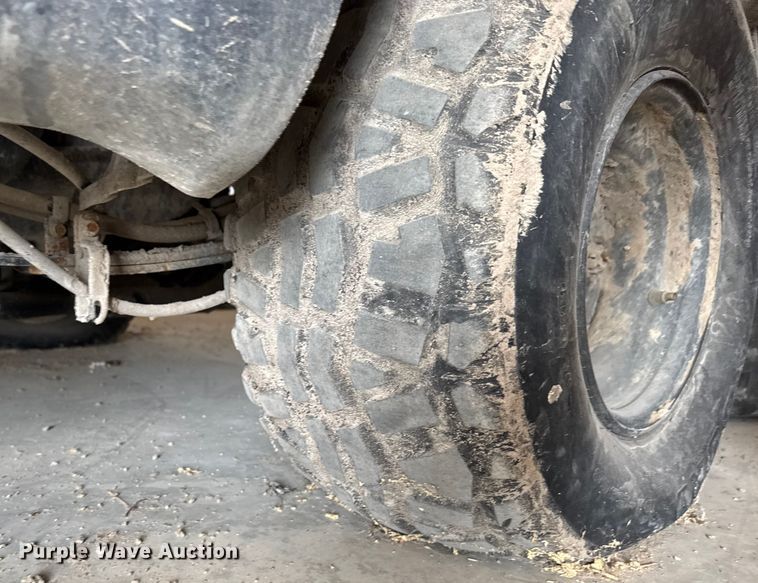 image for item EM8259 2022 Kawasaki Mule 4010 utility vehicle