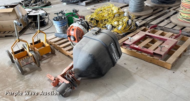 image for item EM8261 Lawn equipment