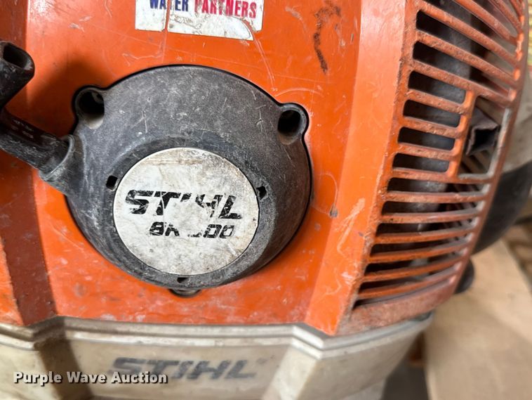 image for item EM8261 Lawn equipment