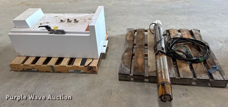 image for item EM8263 Franklin Electric 2366138120 Submersible pump