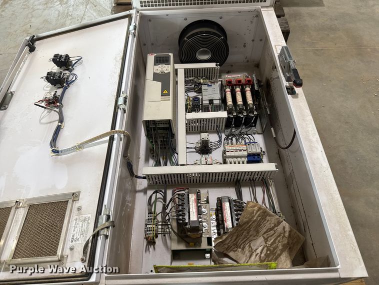 image for item EM8263 Franklin Electric 2366138120 Submersible pump