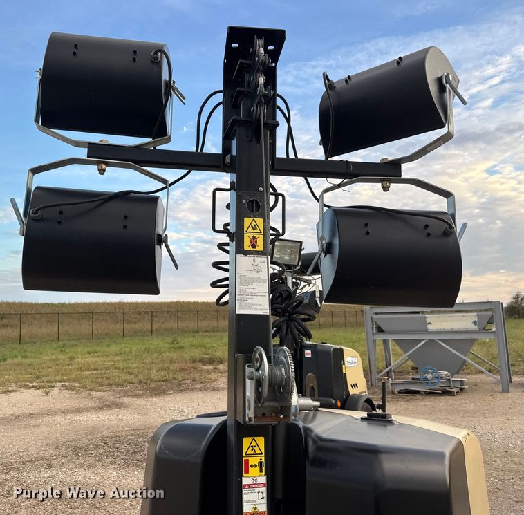 image for item EM8271 2019 Doosan LCV6WKUB-60HZ-T4F light plant