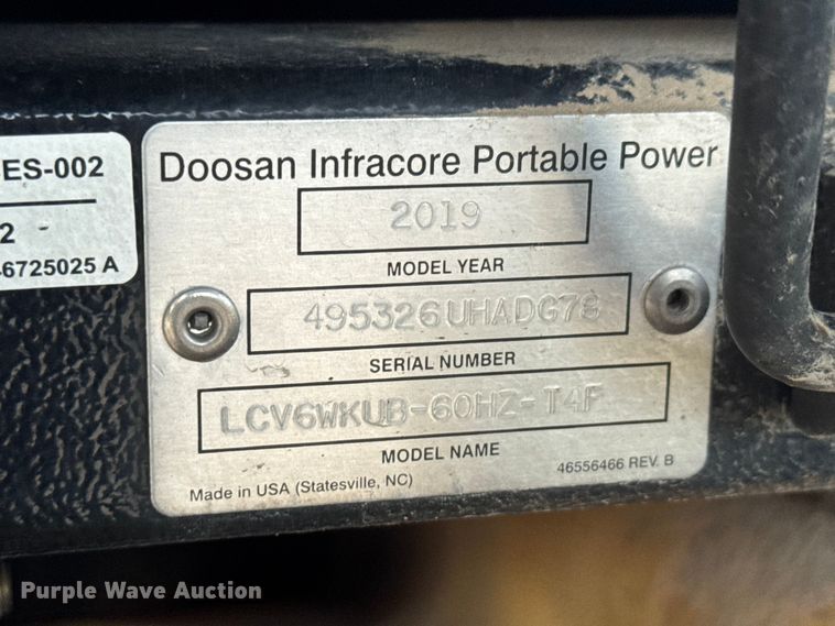image for item EM8272 2019 Doosan LCV6WKUB-60HZ-T4F light plant