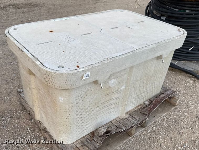 image for item EM8274 (6) Nordic Fiberglass high voltage junction boxes