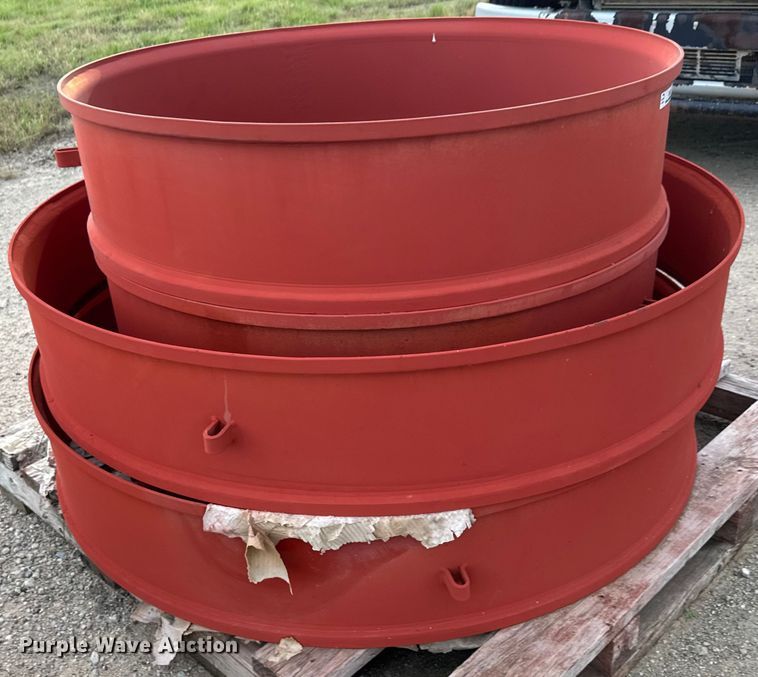 image for item EM8275 EBAA Iron (7) couplings