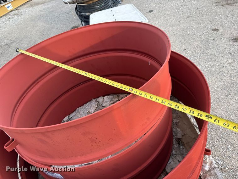 image for item EM8275 EBAA Iron (7) couplings