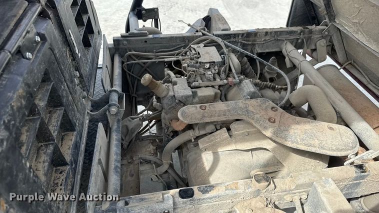 image for item EM8284 2021 Kawasaki Mule 4010 utility vehicle