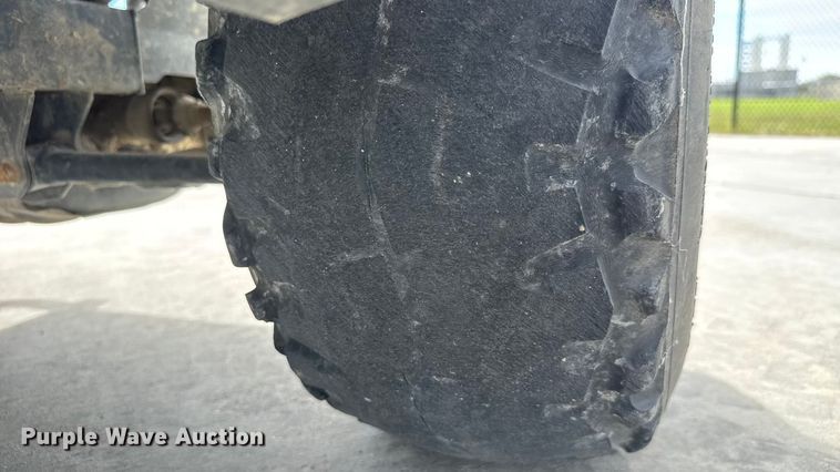 image for item EM8284 2021 Kawasaki Mule 4010 utility vehicle