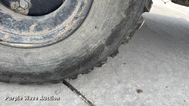 image for item EM8284 2021 Kawasaki Mule 4010 utility vehicle