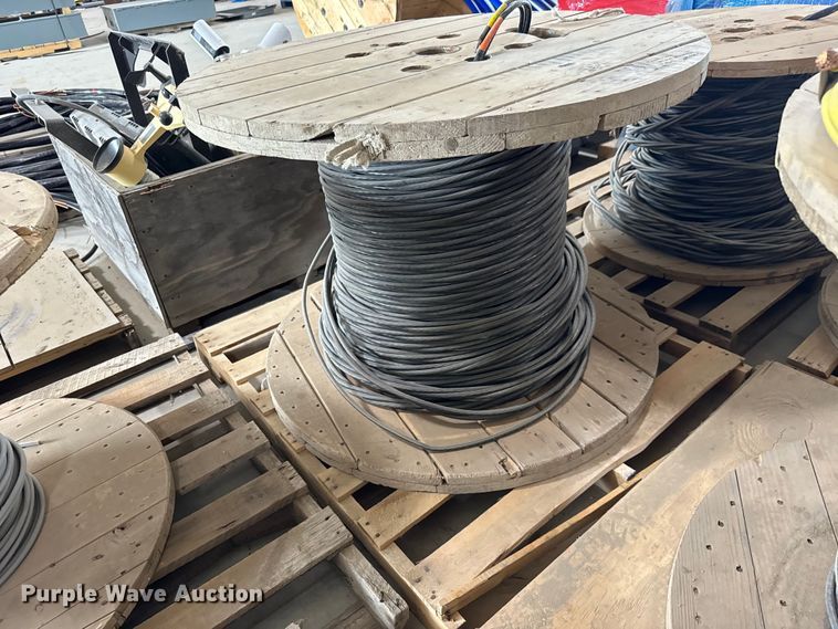 image for item EM8285 Wire