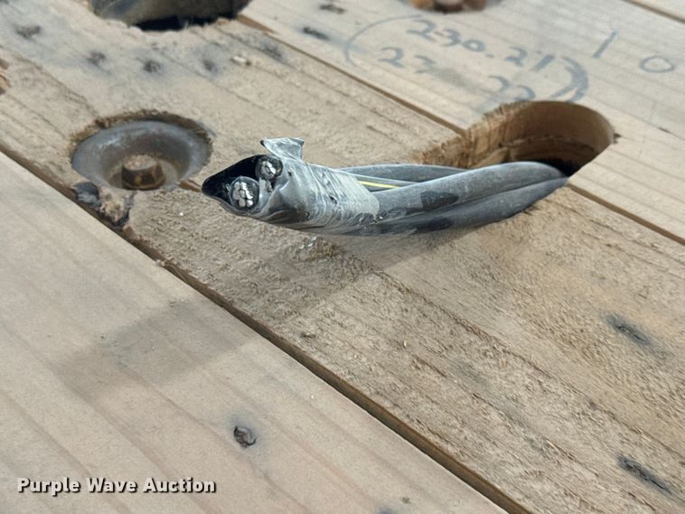 image for item EM8285 Wire