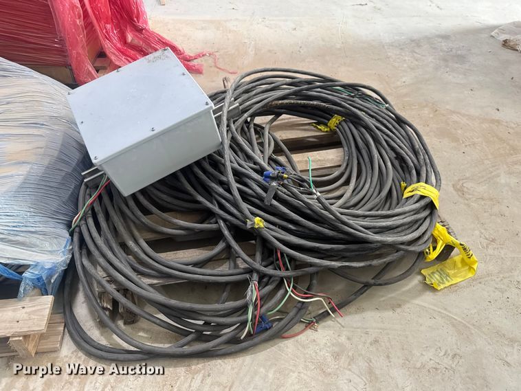 image for item EM8285 Wire